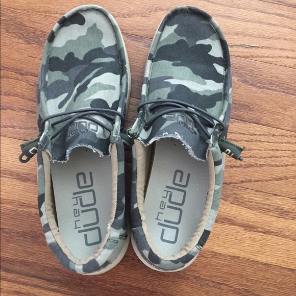 grey and camo hey dudes